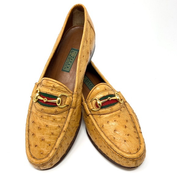 GUCCI Ostrich Red Ribbon Gold Bit Exotic Loafer - Picture 3 of 8
